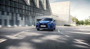 NOWY LEXUS RX ZDOBYŁ MAKSYMALNE 5 GWIAZDEK W TESTACH BEZPIECZEŃSTWA EURO NCAP