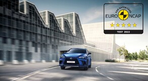 Megáll, ha a sofőr nem képes rá: ötcsillagos biztonságot nyújt a vadonatúj Lexus RX