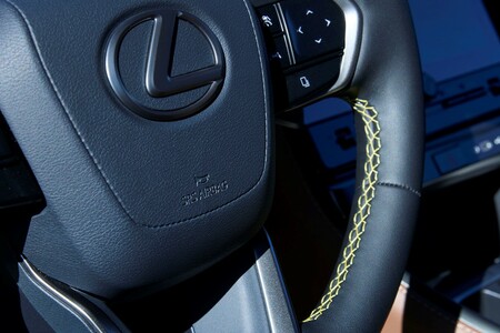 LEXUS LBX MATCH POINT INSPIROWANY TENISEM