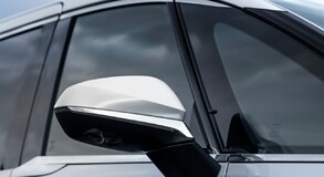LEXUS LM ODMIENIŁ KOMFORT PODRÓŻY DLA PASAŻERÓW VIP