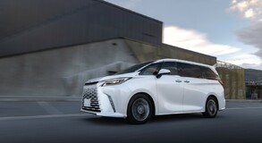 LEXUS LM ODMIENIŁ KOMFORT PODRÓŻY DLA PASAŻERÓW VIP