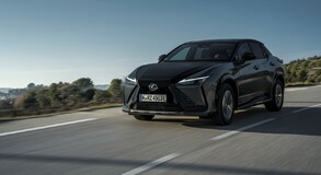 Lexus RZ 2023