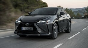 Lexus RZ 2023