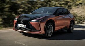 Lexus RZ 2023