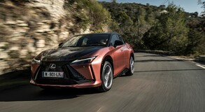 Lexus RZ 2023