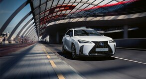 LEXUS UX 250H