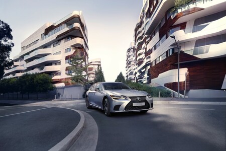 CO DRUGI LEXUS LS SPRZEDANY W EUROPIE TRAFIŁ DO POLSKI