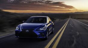 Lexus ES 2021