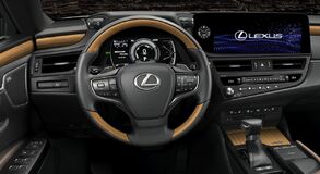 Lexus ES 2021