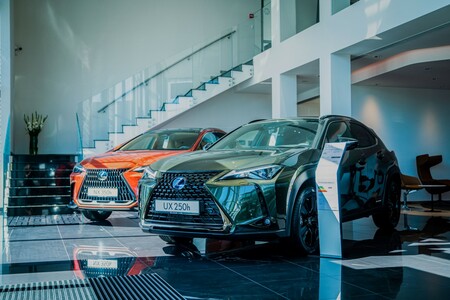 LEXUS ROZWIJA SIEĆ DEALERSKĄ W POLSCE. W 2022 ROKU MA JUŻ 16 OBIEKTÓW