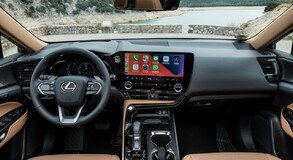 A ló és lovasának egységét idézi a vadonatúj Lexus NX pilótafülkéje