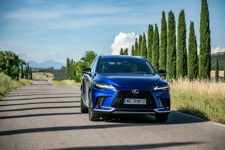 LEXUS RX W NOWEJ OFERCIE SPECJALNEJ JUŻ OD 299 100 ZŁ. ATRAKCYJNY LEASING 103%