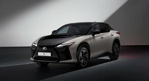 Lexus RZ 2025