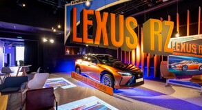 Lexus RZ comic Salva Espin