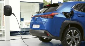 Különleges élmény lesz az első akkumulátoros elektromos Lexus tulajdonosának lenni