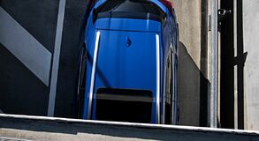 Lexus UX - local