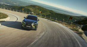 LEXUS WRAZ Z NOWYM NX ZMIENIŁ PODEJŚCIE DO TWORZENIA SAMOCHODÓW