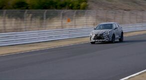 LEXUS SVOJÍM ÚPLNE NOVÝM MODELOM NX PRETVÁRA VÝVOJ VOZIDIEL