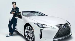 Mark Ronson bude spolupracovat s automobilkou Lexus na uvedení nového modelu LC