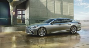 Lexus LS origmai hajtas es kiriko uveg
