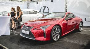 LEXUS JE OPĚT HLAVNÍM  PARTNEREM PRIMÁTOREK 