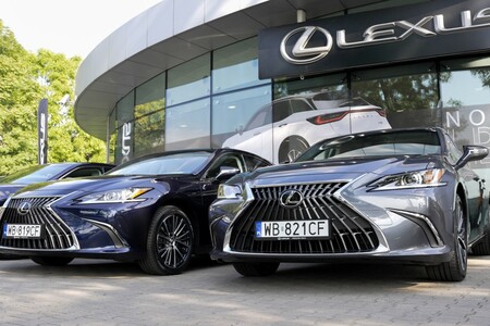 RECORDATI POLSKA STAWIA NA HYBRYDY I HYBRYDY PLUG-IN LEXUSA 