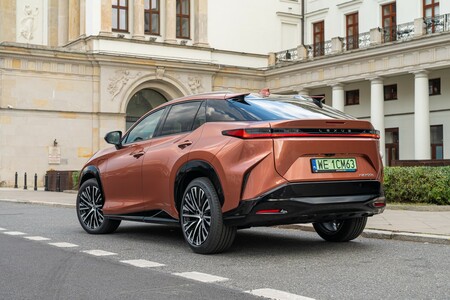 EKO LEASING 100,1% DLA ELEKTRYCZNEGO LEXUSA RZ 