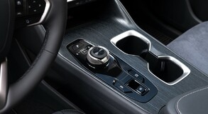 Lexus RZ 2023