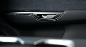Lexus RZ 2023