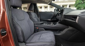 Lexus RZ 2023