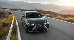 Lexus RZ 2023