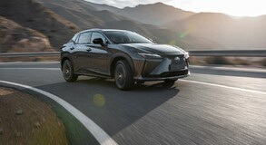 Lexus RZ 2023