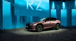 LEXUS RZ 450E