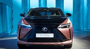 Lexus RZ 2023