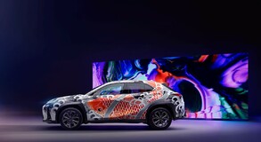 Prvé auto s tetovaním je Lexus UX