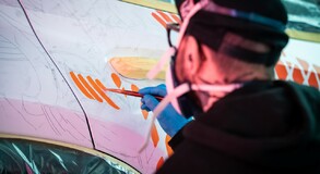 Prvé auto s tetovaním je Lexus UX