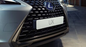 Jön  a Lexus UX Sport 