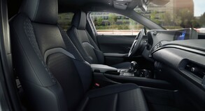 Jön  a Lexus UX Sport 