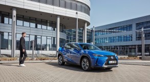 UX 300E: PIERWSZY ELEKTRYCZNY LEXUS OFERUJE NAJWYŻSZĄ W KLASIE JAKOŚĆ ORAZ GWARANCJĘ NA AKUMULATOR TRAKCYJNY NA 10 LAT LUB MILION KILOMETRÓW