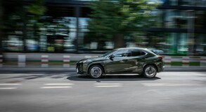 Lexus UX 2024