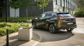 Lexus UX 2024