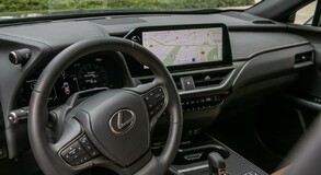 Lexus UX 2024