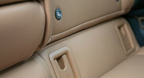 Lexus UX 2024