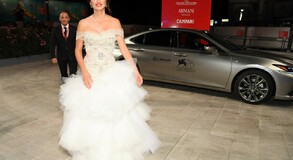 LEXUS UX NA Č ERVENOM KOBERCI NA FILMOVOM FESTIVALE V BENÁTKACH 