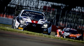 Załoga Emil Frey Lexus Racing na podium w Silverstone