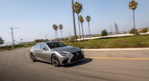 A Lexus LS tökéletesebb, mint valaha