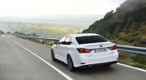 GS 300h 2013