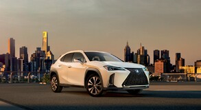 2018 UX F Sport