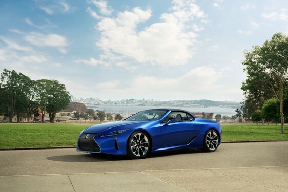 Kabriolet Lexus LC 500 sa predstaví v európskej premiére na ženevskom autosalóne 2020