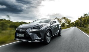 LEXUS NX 300h ZVOLEN NEJLEPŠÍM HYBRIDNÍM MODELEM 